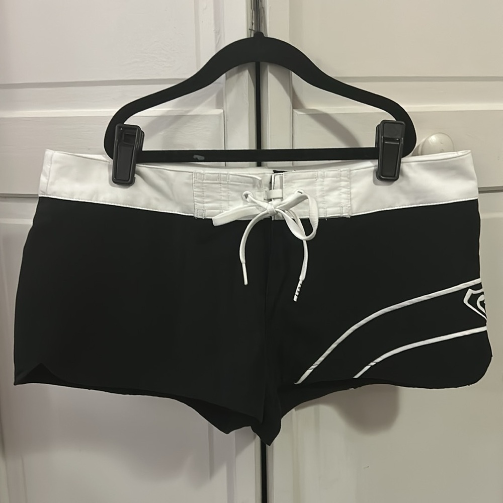Roxy Board Shorts Size 3